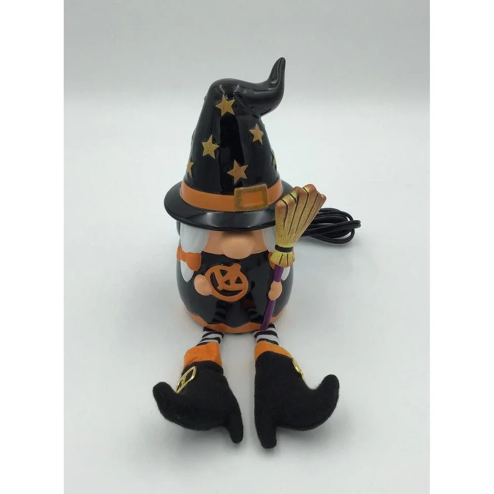 Scentsy Wicked Cute Halloween‎ Witch Gnome Wax Warmer Ceramic Shelf Sitter NEW